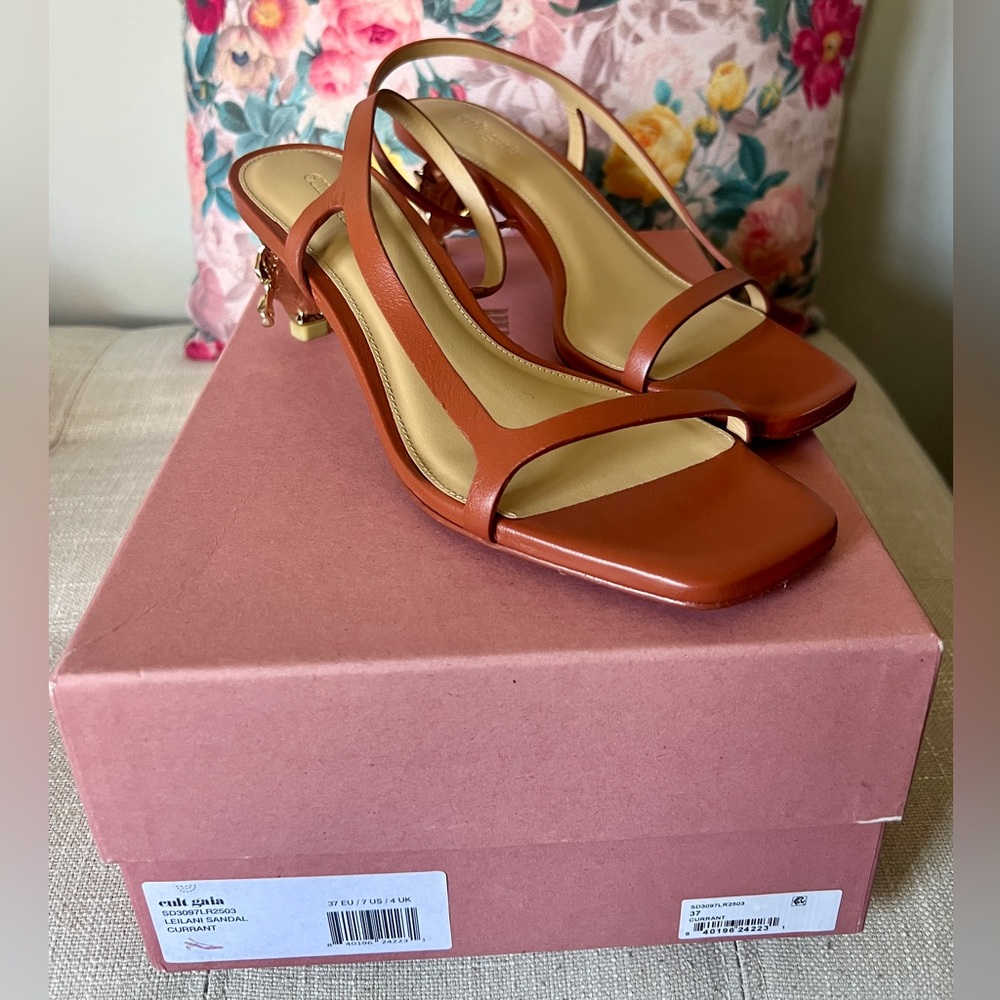 Cult Gaia Terracotta Heels with Gold Accent - Picture 6 of 7